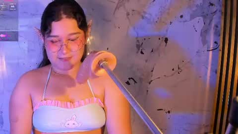 Snapshot of velvet_rosee_ chatting on 12, 7, 2026 velvet_rosee_ online show from 12, 7, 2026