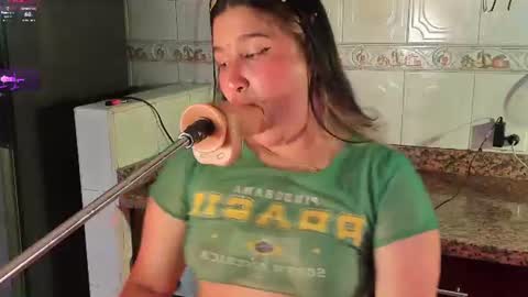 Snapshot of velvet_rosee_ chatting on 9, 8, 2026 velvet_rosee_ online show from 9, 8, 2026