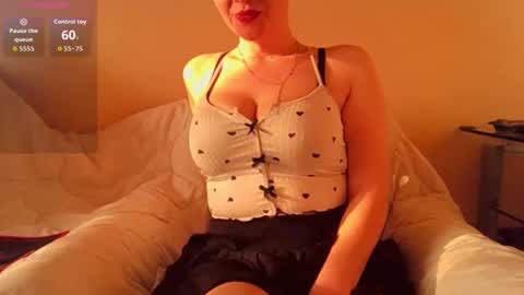 VelvetXmona online show from 2, 3, 2026