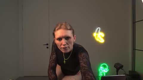 VelvetTGirl online show from 28, 3, 2026