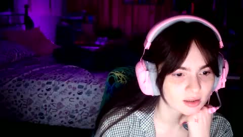 velvetyurei online show from 16, 1, 2026