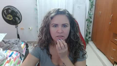 venecasexy44 online show from 11, 9, 2025