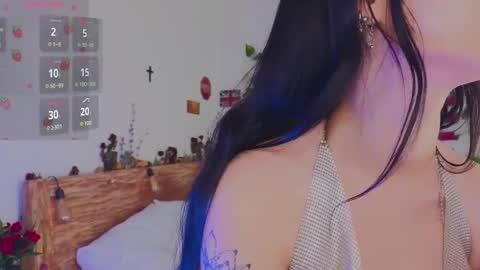 Snapshot of venomeowww_ chatting on 28, 4, 2026 Vivian online show from 28, 4, 2026