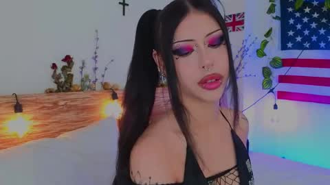 Snapshot of venomeowww_ chatting on 11, 5, 2026 Vivian online show from 11, 5, 2026