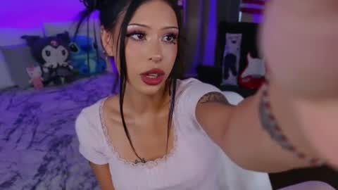 Snapshot of venomeowww_ chatting on 16, 7, 2026 Vivian online show from 16, 7, 2026
