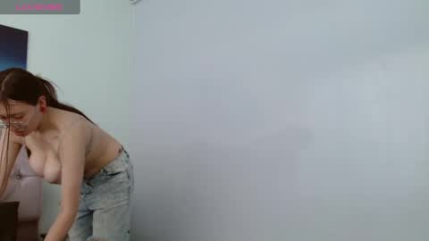 Snapshot of venus__morgan chatting on 12, 2, 2025 venus__morgan online show from 12, 2, 2025