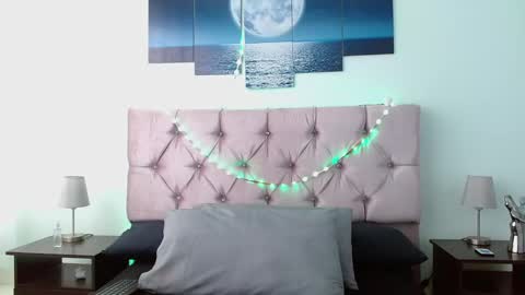 Snapshot of venus__morgan chatting on 5, 3, 2025 venus__morgan online show from 5, 3, 2025