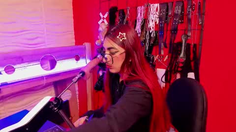 Snapshot of venus_bms_ chatting on 25, 2, 2026 VENUS online show from 25, 2, 2026