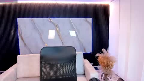 Snapshot of venus_cooperr chatting on 18, 7, 2026 Venus Cooperr online show from 18, 7, 2026