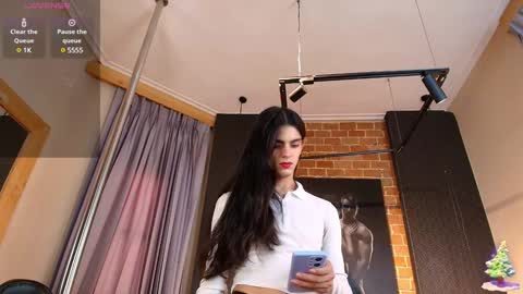 VENUS online show from 18, 1, 2025