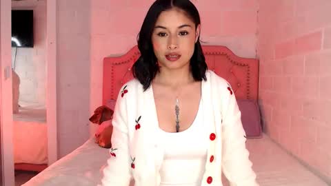 Snapshot of venus_megan chatting on 26, 9, 2025 emily independent account MY conextion 1100 GTM to 17hr GTM online show from 26, 9, 2025