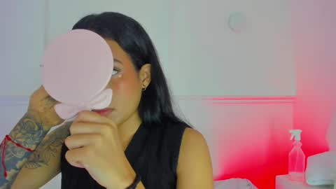 Snapshot of venus_nite chatting on 12, 9, 2025 venus_nite online show from 12, 9, 2025