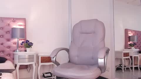 Venus  online show from 20, 12, 2025