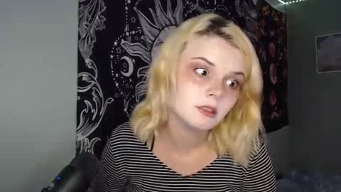 Miss Venus online show from 23, 9, 2025