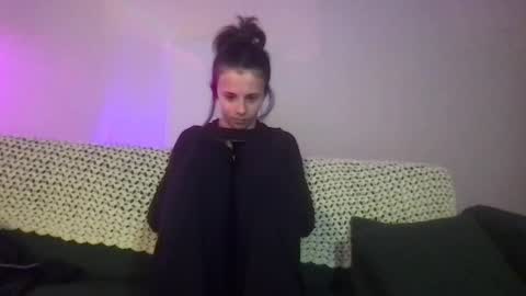 venustheflytrap online show from 30, 10, 2025