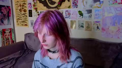 Snapshot of veolatownson chatting on 12, 5, 2026 Erica online show from 12, 5, 2026
