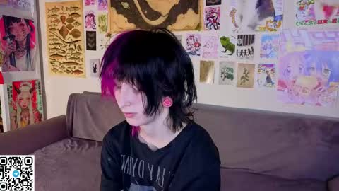 Snapshot of veolatownson chatting on 25, 5, 2026 Erica online show from 25, 5, 2026