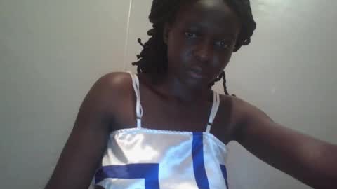 Snapshot of vera_bright chatting on 19, 2, 2025 vera_bright online show from 19, 2, 2025