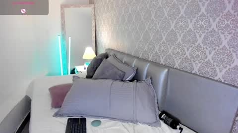 Snapshot of vera_price_ chatting on 3, 6, 2026 Vera online show from 3, 6, 2026