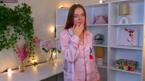 Olivia online show from 22, 9, 2025