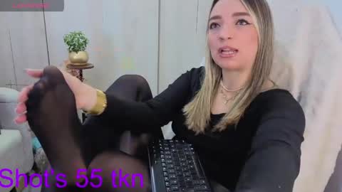 Snapshot of veromars_ chatting on 30, 4, 2026 Catalina online show from 30, 4, 2026