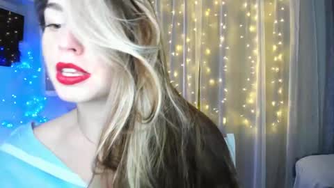 Snapshot of veronarolls chatting on 30, 12, 2024 Lolitalolz online show from 30, 12, 2024