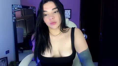Snapshot of veronica_118 chatting on 16, 12, 2024 veronica_118 online show from 16, 12, 2024