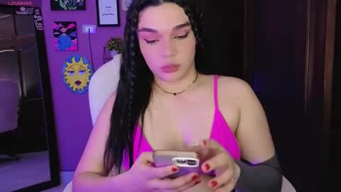 Snapshot of veronica_118 chatting on 13, 9, 2025 veronica_118 online show from 13, 9, 2025