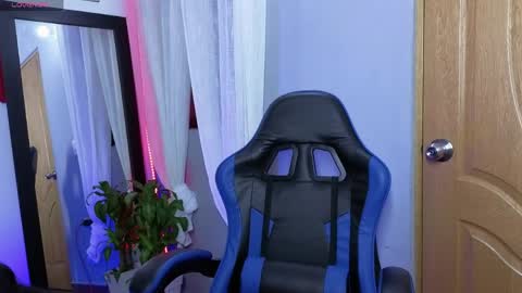 veronica_118 online show from 29, 4, 2026