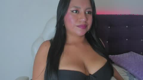 Snapshot of veronicaa_squirt chatting on 16, 4, 2026 veronicaa_squirt online show from 16, 4, 2026