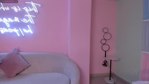 Snapshot of veronicablue1 chatting on 29, 5, 2026 Vero online show from 29, 5, 2026