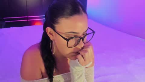 Snapshot of veronicabrown_xxx chatting on 10, 7, 2026 Vero online show from 10, 7, 2026