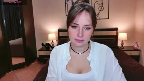 Veronica online show from 23, 11, 2025