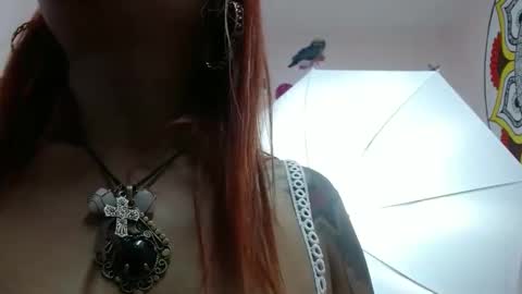 veronicaqueen2 online show from 17, 9, 2025