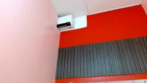 Veronica Robles online show from 24, 9, 2025