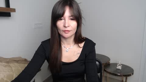 veronik_shy online show from 25, 11, 2025
