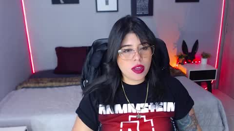 Miss Veronika online show from 30, 1, 2025