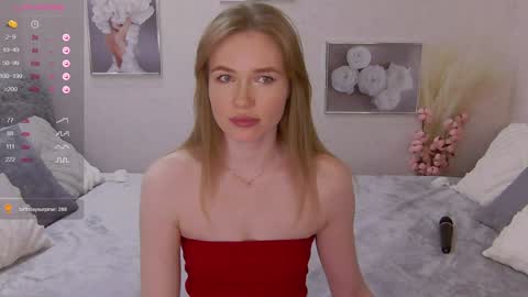 Snapshot of veronikamitchel chatting on 3, 12, 2024 Veronika online show from 3, 12, 2024