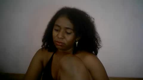 Snapshot of verronique1511 chatting on 2, 10, 2025 verronique1511 online show from 2, 10, 2025