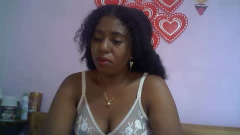 Snapshot of verronique1511 chatting on 8, 10, 2025 verronique1511 online show from 8, 10, 2025