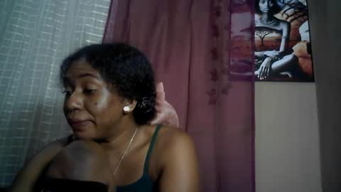 Snapshot of verronique1511 chatting on 18, 7, 2026 verronique1511 online show from 18, 7, 2026