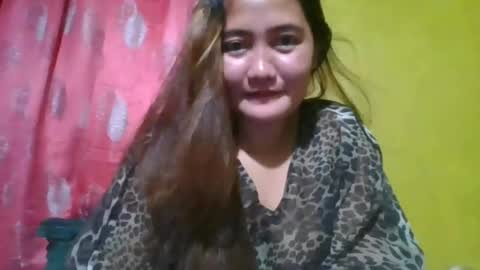 Snapshot of versatile_hottie_asian chatting on 28, 7, 2026 versatile_hottie_asian online show from 28, 7, 2026