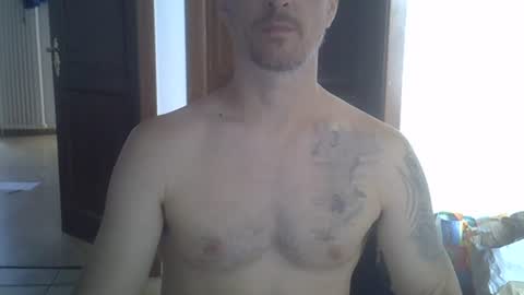 Snapshot of veryhotpervert chatting on 8, 7, 2026 veryhotpervert online show from 8, 7, 2026
