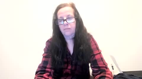 verysassypeachgoddess online show from 3, 2, 2026