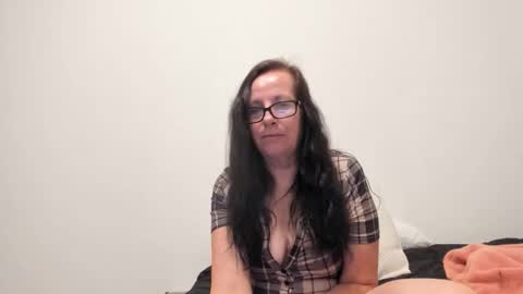 Snapshot of verysassypeachgoddess chatting on 21, 4, 2026 verysassypeachgoddess online show from 21, 4, 2026