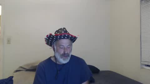 Snapshot of veryveryhairmanindenver chatting on 1, 1, 2025 hairy man online show from 1, 1, 2025