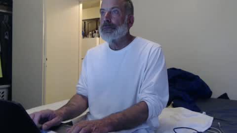 Snapshot of veryveryhairmanindenver chatting on 5, 3, 2025 hairy man online show from 5, 3, 2025
