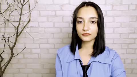 Ana online show from 8, 3, 2025