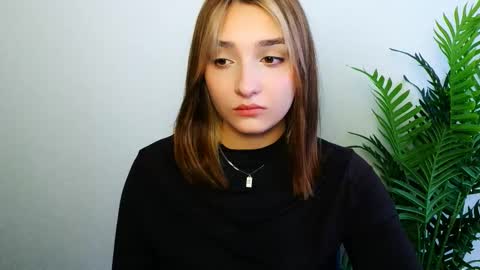 Snapshot of veryveryshygirl chatting on 3, 3, 2026 Ana online show from 3, 3, 2026