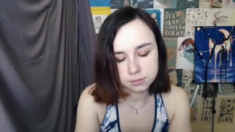 veryveryvery_shy online show from 22, 2, 2025